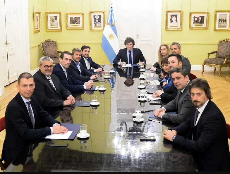 El Gobierno acelera las negociaciones para aprobar el Presupuesto y definir el futuro de las PASO
