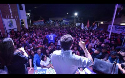 Crece la disputa por el liderazgo del peronismo: Massa vs. Kicillof